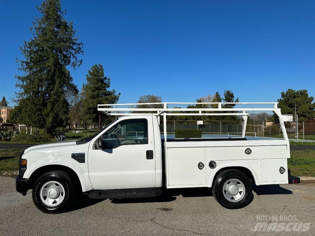 Ford F 250 Bestelwagens met open laadbak