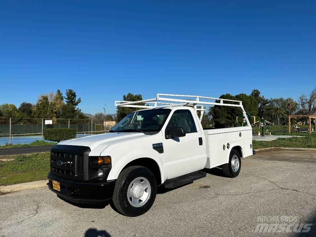 Ford F 250 Bestelwagens met open laadbak