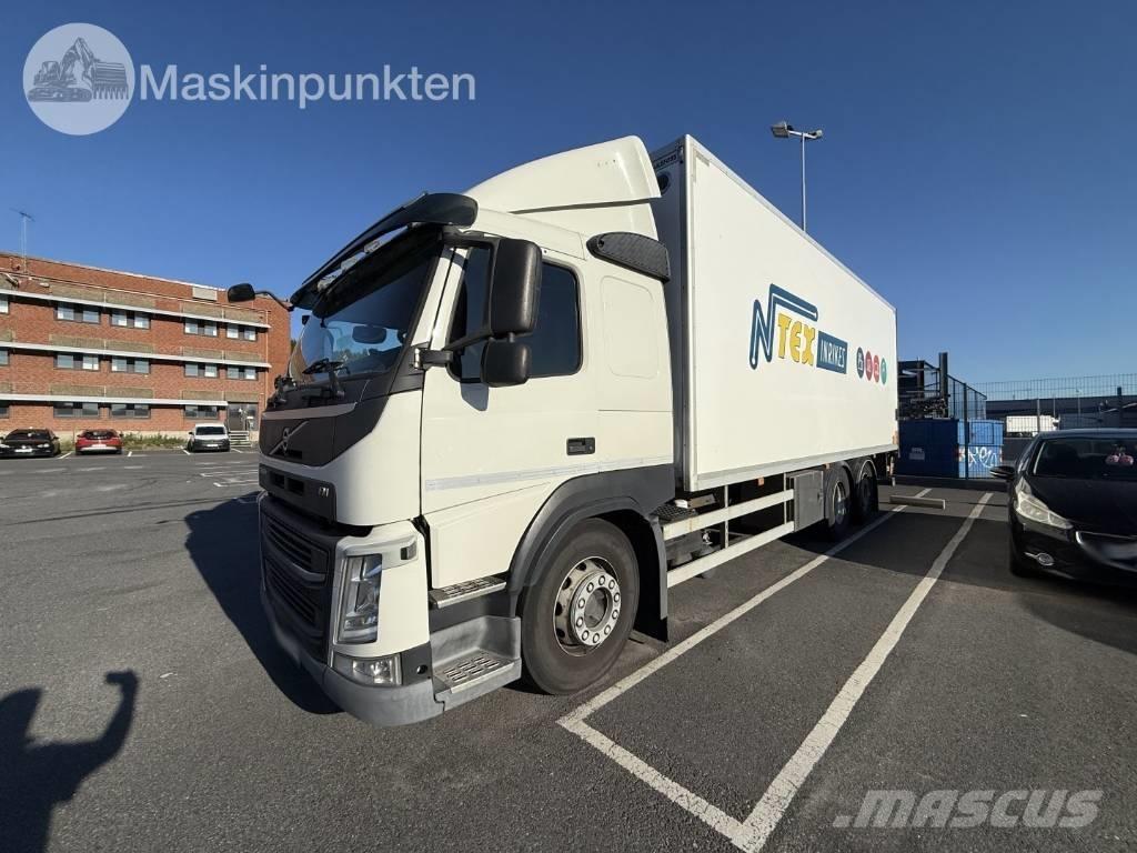 Volvo FM 340 Bakwagens met gesloten opbouw