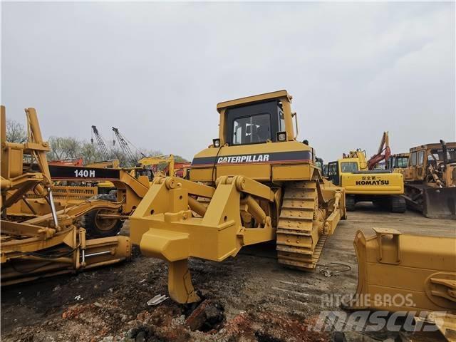 CAT D7H Rupsdozers