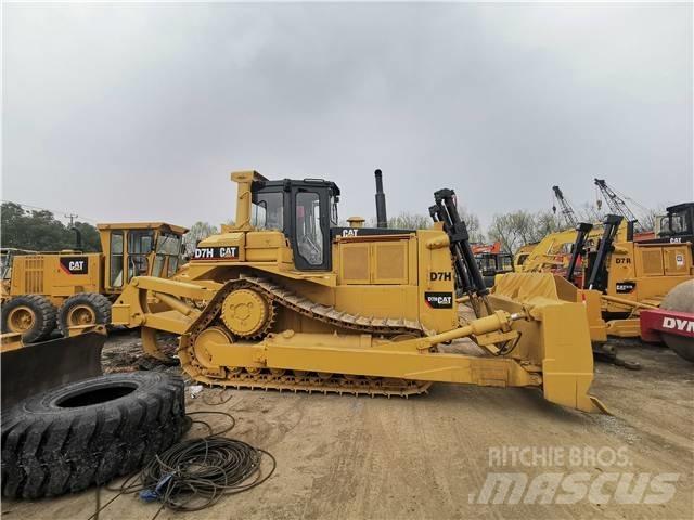 CAT D7H Rupsdozers