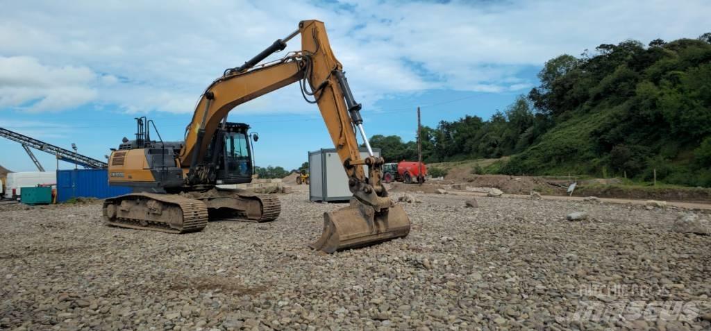CASE CX 300D Rupsgraafmachines