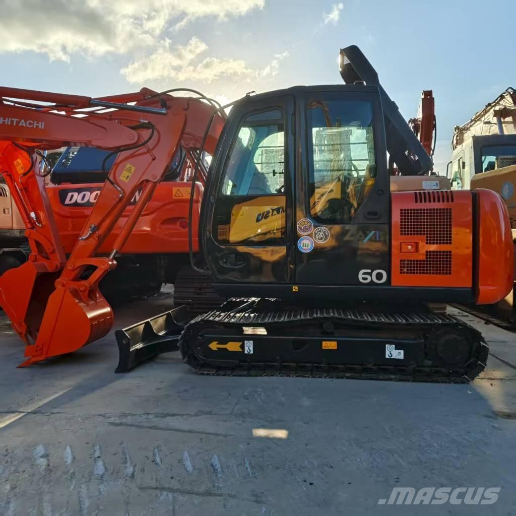 Hitachi ZX 60 Minigraafmachines < 7t