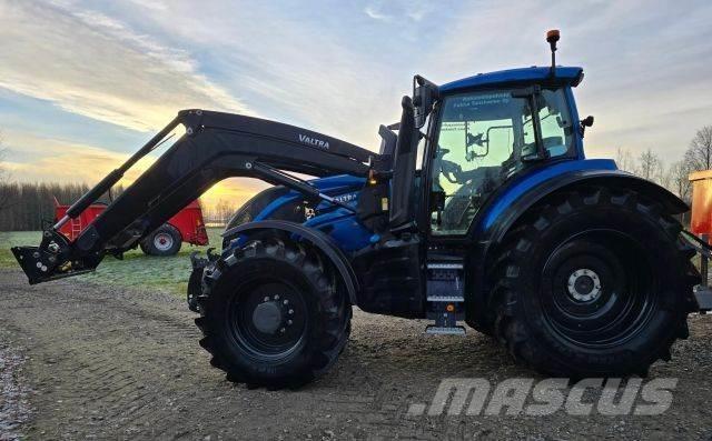 Valtra T175e Versu Tractoren
