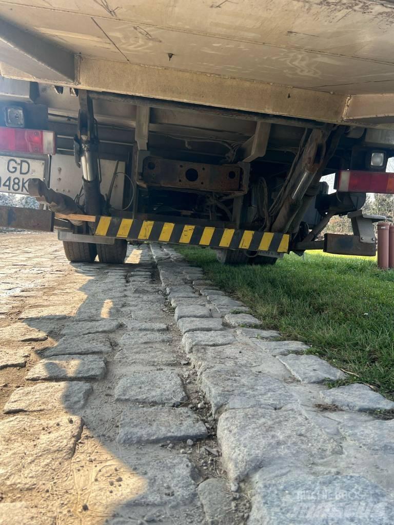 Iveco STRALIS Chassis met cabine