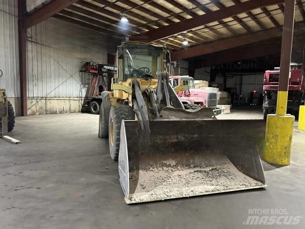 Volvo L 90 E Wielladers