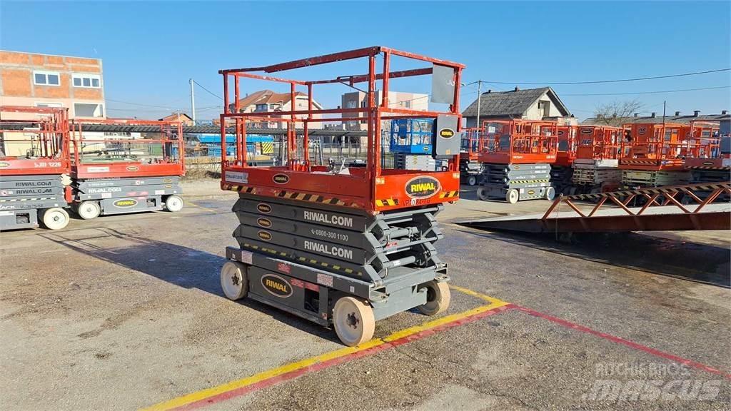 SkyJack SJIII4632 Schaarhoogwerkers