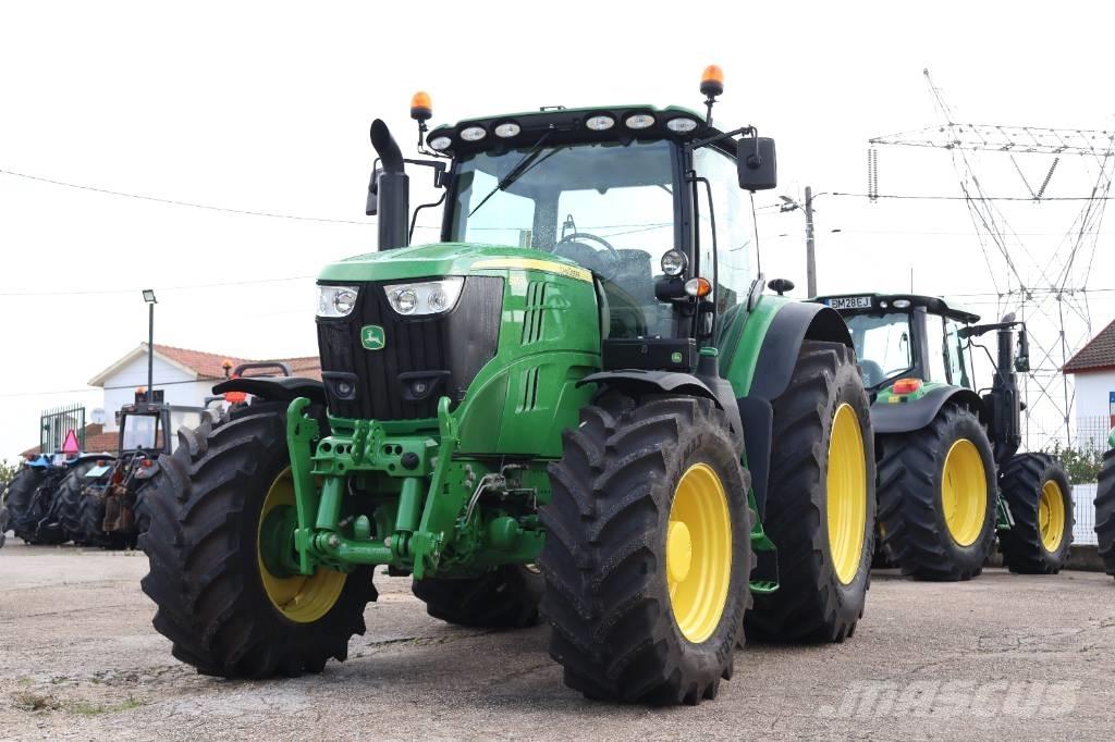 John Deere 6195 R Tractoren