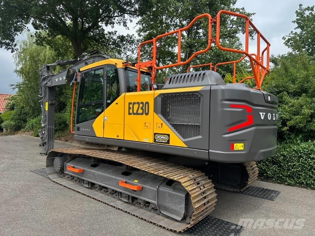 Volvo EC 220 EL Rupsgraafmachines