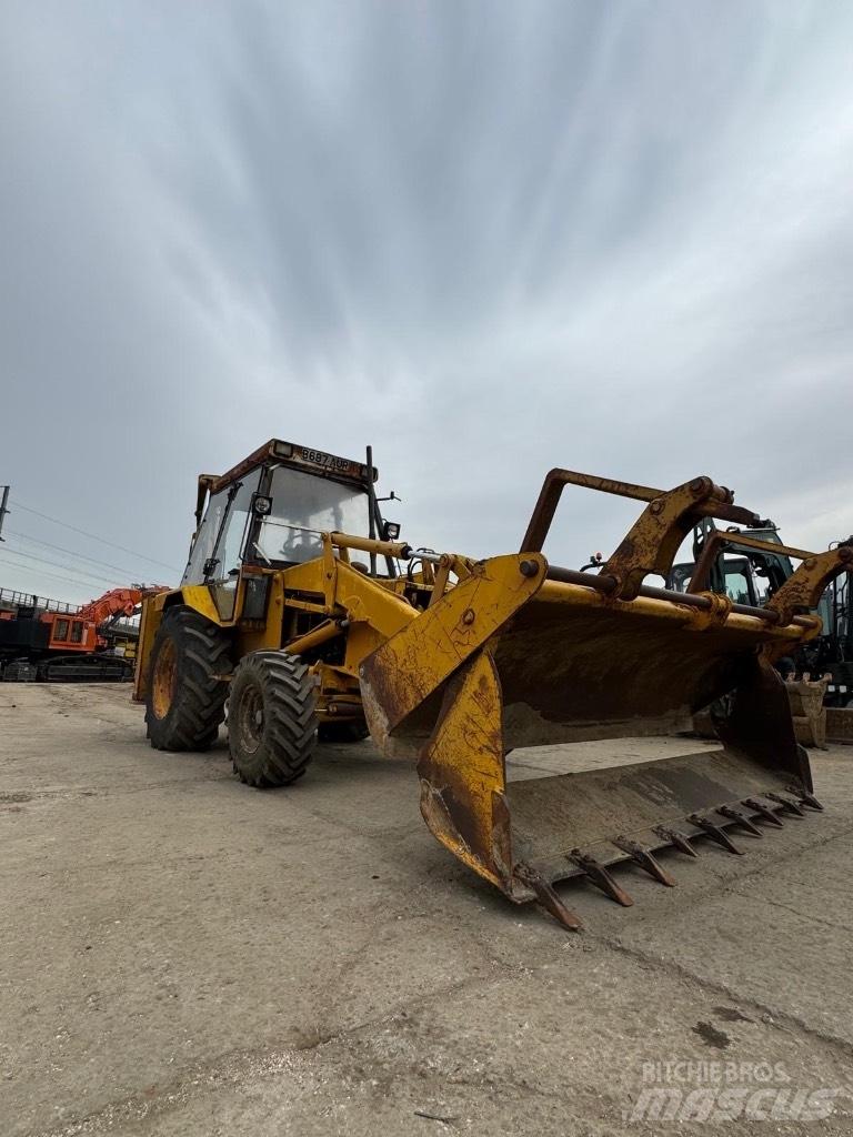 JCB 3 CX Graaf-laadcombinaties