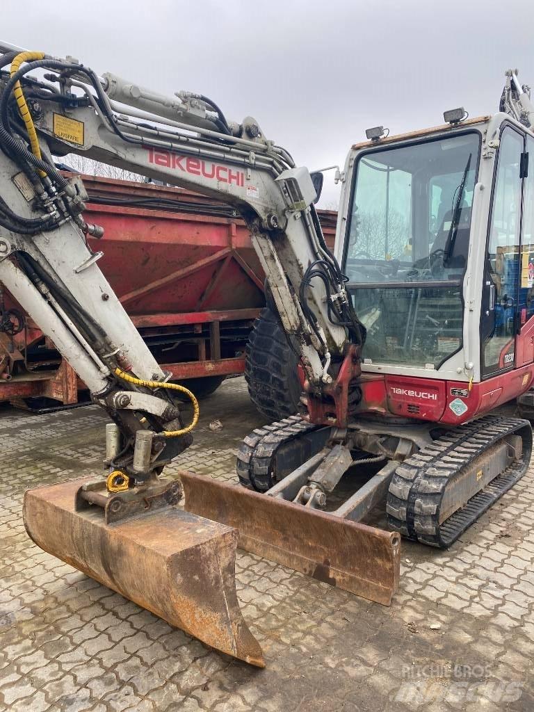 Takeuchi TB230 Minigraafmachines < 7t