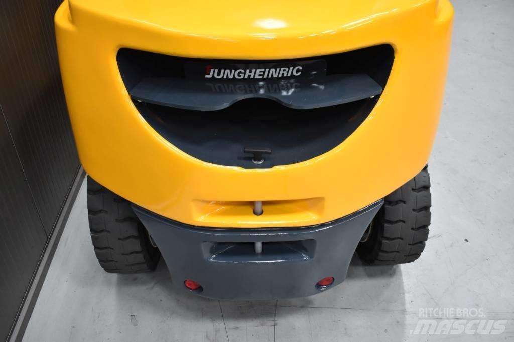 Jungheinrich DFG 550 Diesel heftrucks