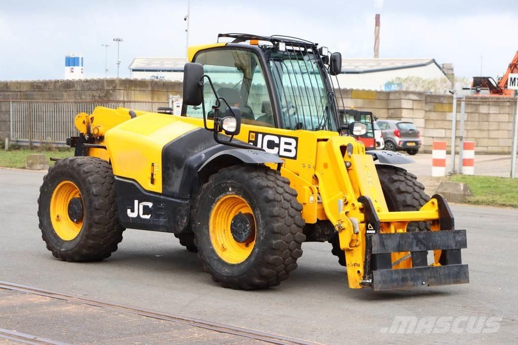 JCB 541-70 Verreikers