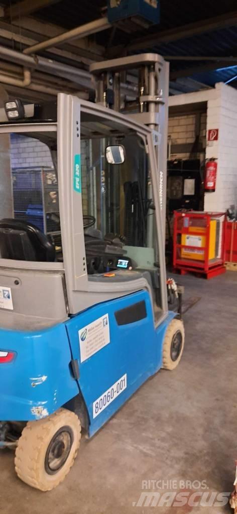 Jungheinrich EFG 320 Elektrische heftrucks