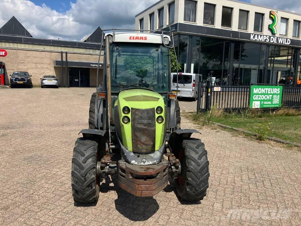 CLAAS Nectis 257 VL Tractoren