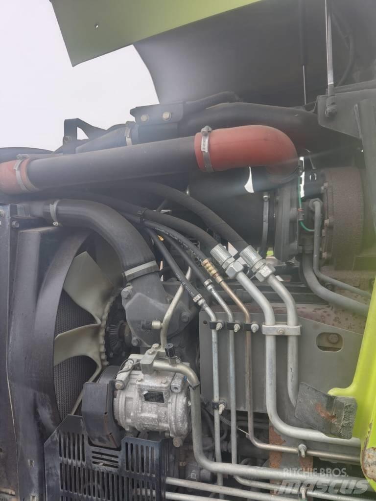 CLAAS Arion 630 Tractoren