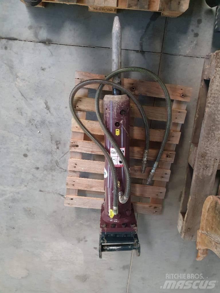 Daemo E 40 Hamers en brekers