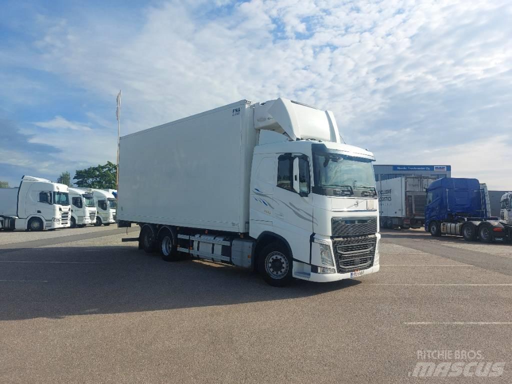 Volvo FH13 500 6x2 Koelwagens