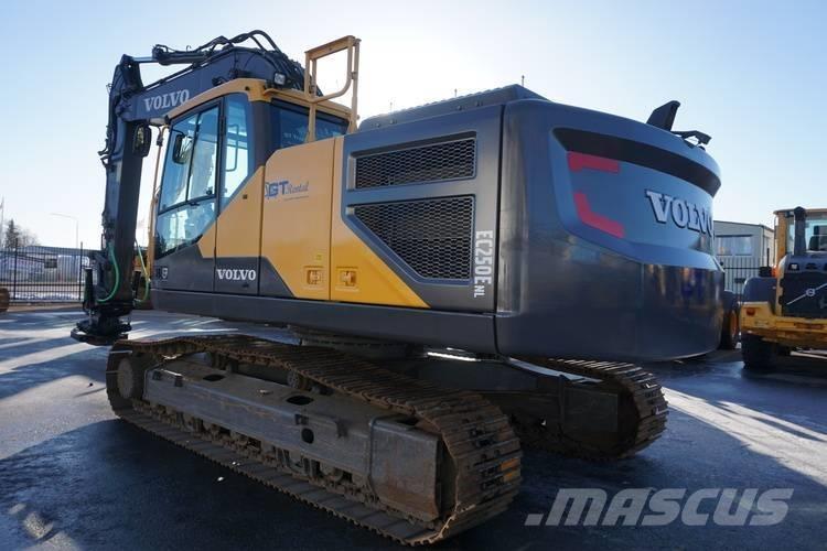 Volvo EC 250 E NL Rupsgraafmachines