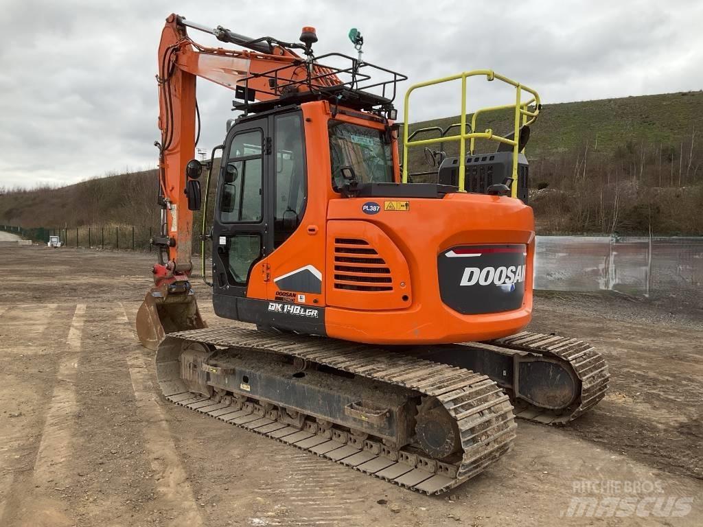 Develon DX140LCR-7 Rupsgraafmachines