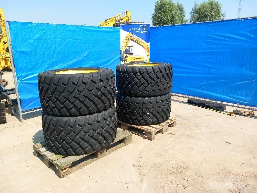 Barkley 500/45R22.5 Banden, wielen en velgen