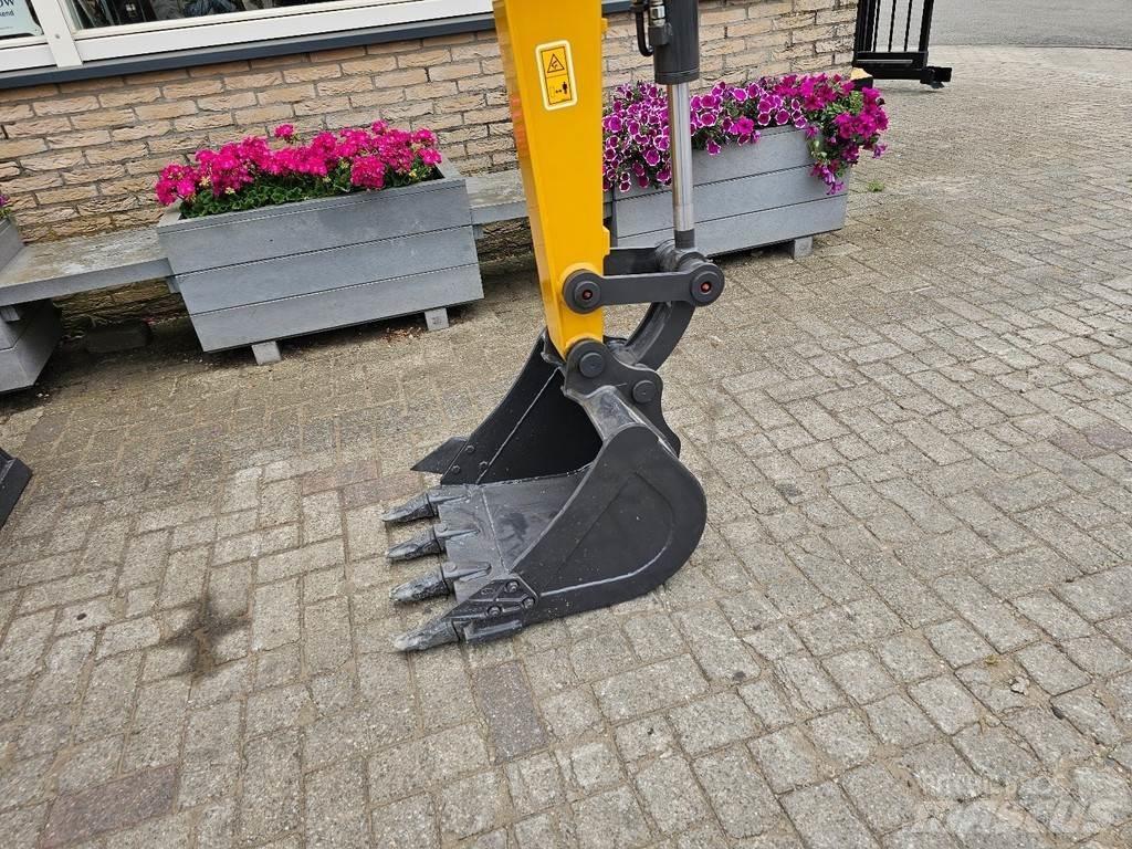 XCMG XE27U Minigraafmachines < 7t