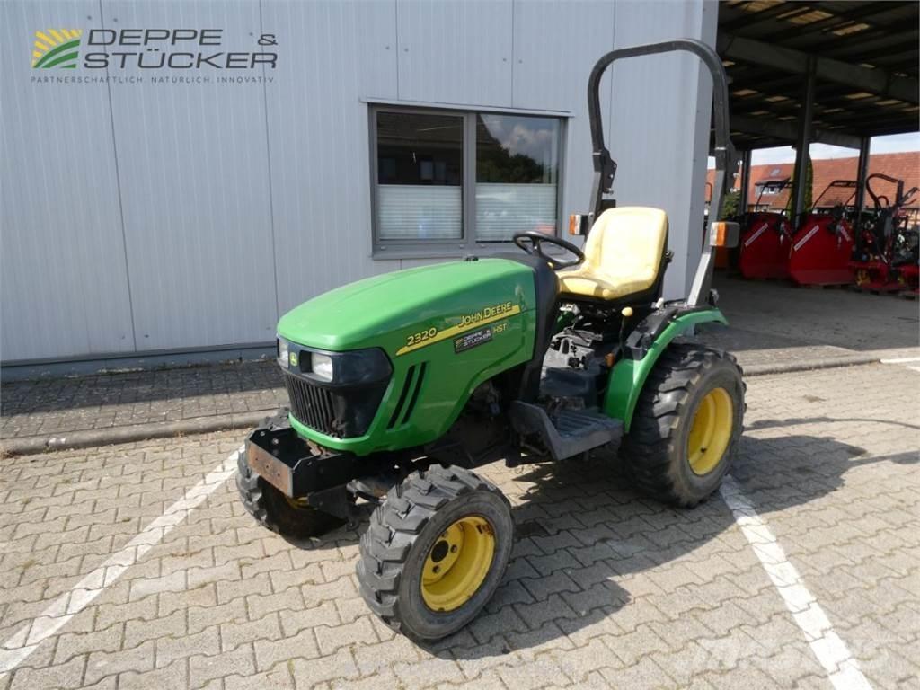 John Deere 2320 Compacttrekkers