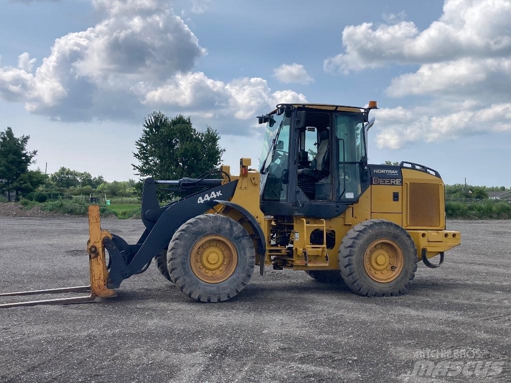 DEERE 444K Wielladers