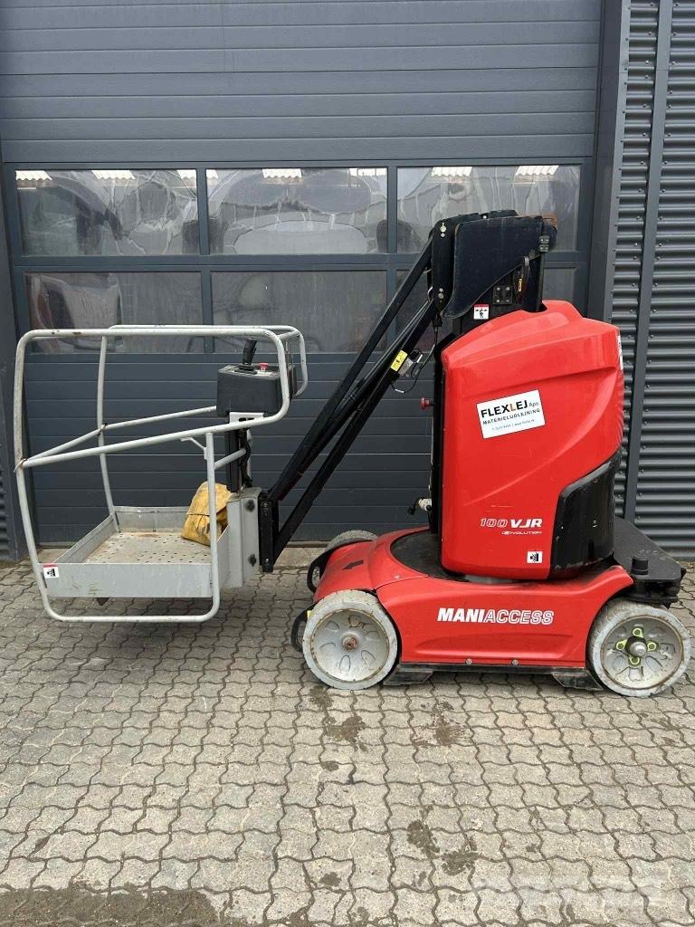 Manitou 100 VJR Personenliften en invalideliften