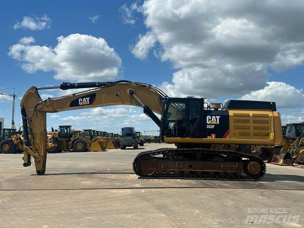 CAT 352F Rupsgraafmachines