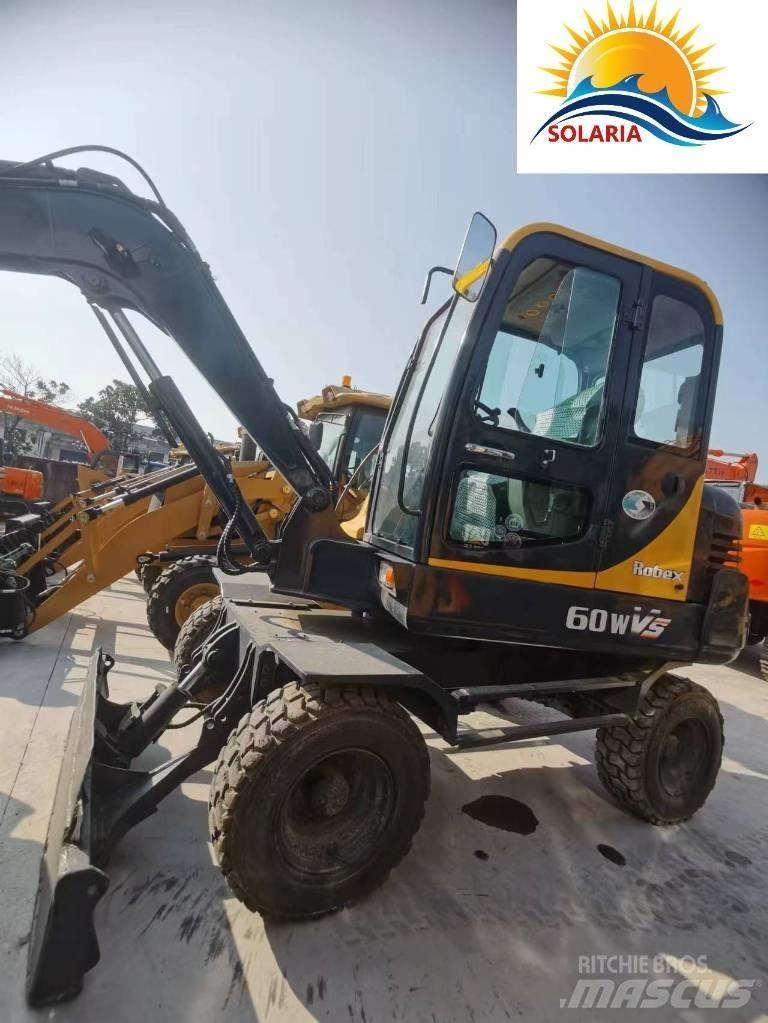 Hyundai R60W vs Minigraafmachines < 7t