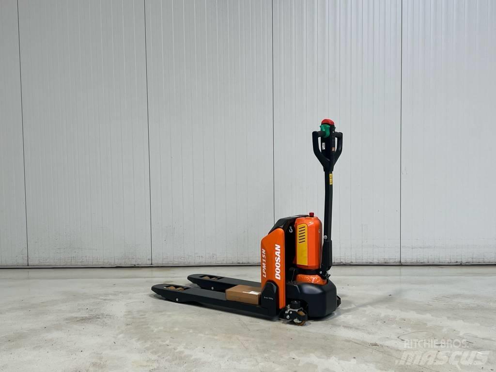 Doosan LPM15N-7 Electro-pallettrucks