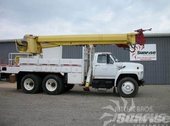 Altec D2050TR Auto hoogwerkers