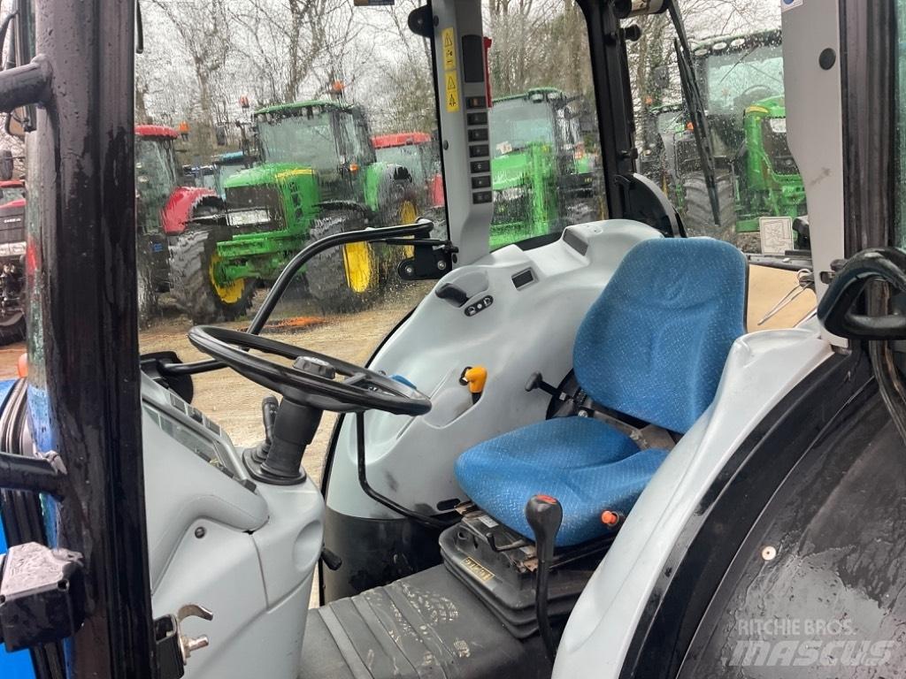 New Holland T 4.85 Tractoren