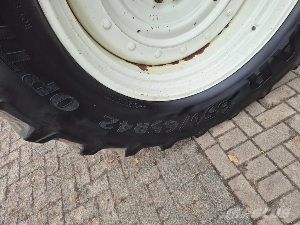 New Holland T 7040 Tractoren