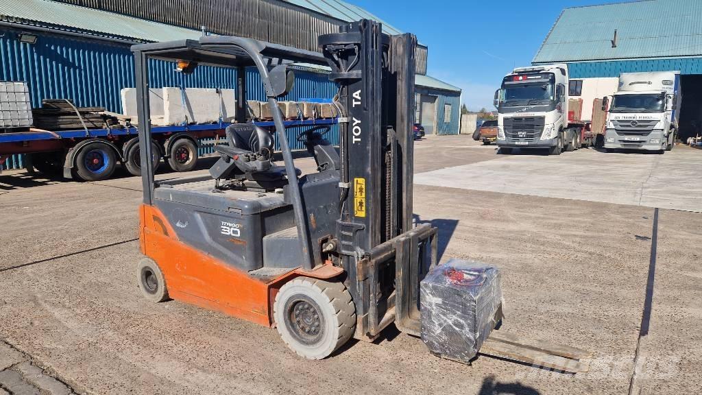 Toyota 8 FBMT 30 Elektrische heftrucks