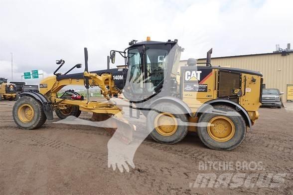 CAT 140M Graders