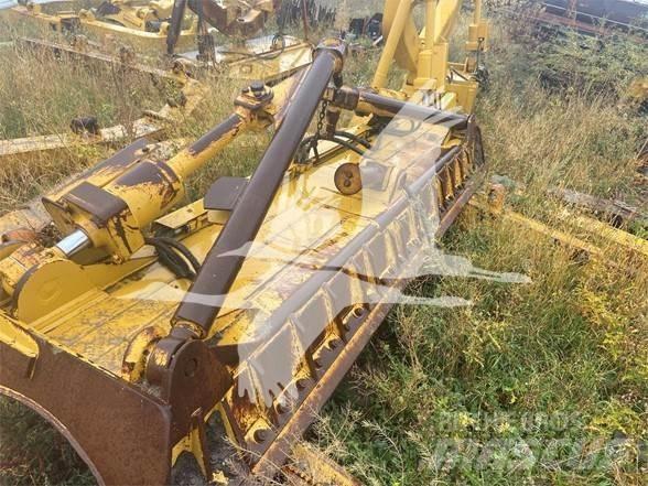 CAT 3852628 Bladen