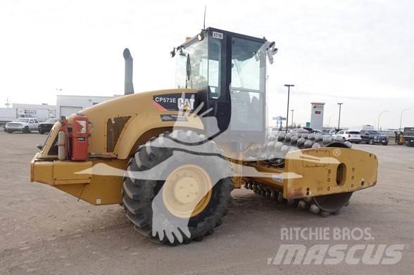 CAT CP-573E Trilrolwalsen