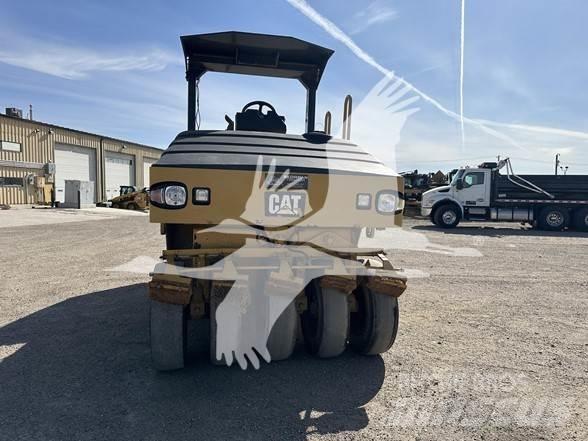 CAT CW14 Bandenwalsen