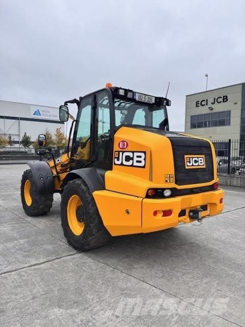 JCB TM 320 S Verreikers voor landbouw