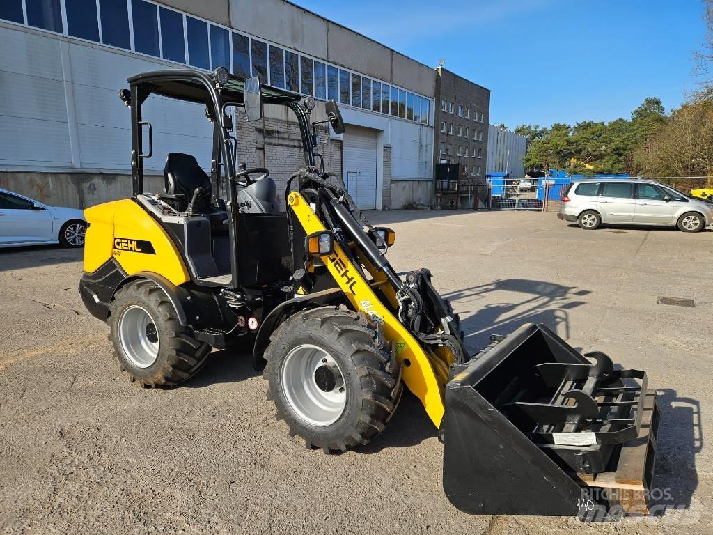 Gehl AL430 Tool-carriers