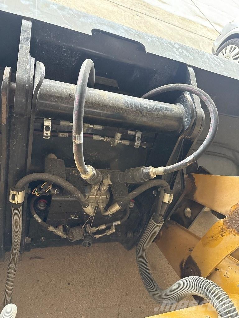 CAT 432 Graaf-laadcombinaties