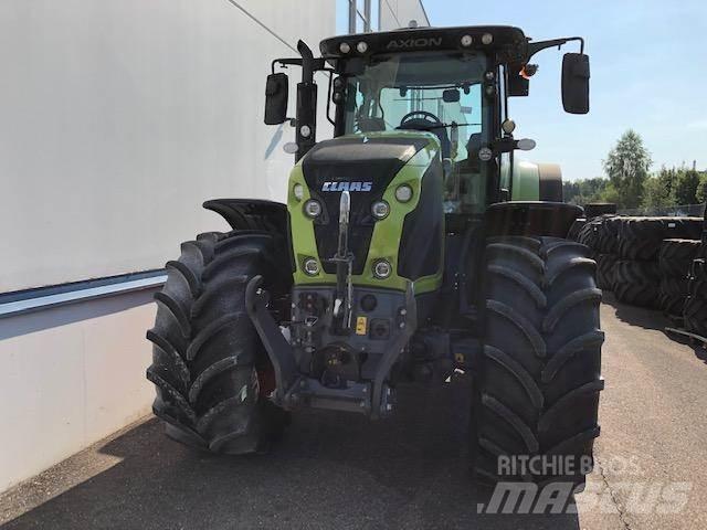 CLAAS AXION 810 Tractoren