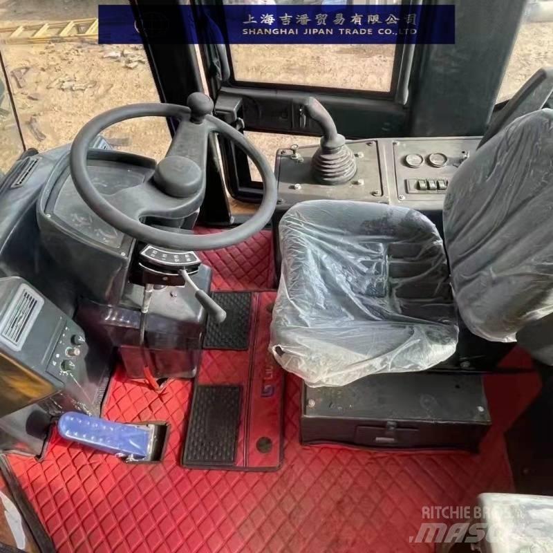 LiuGong CLG 835 Wielladers