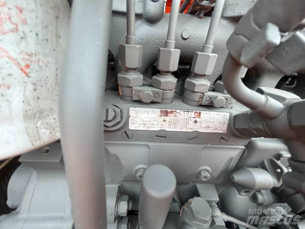 Hitachi ZX 60 Rupsgraafmachines