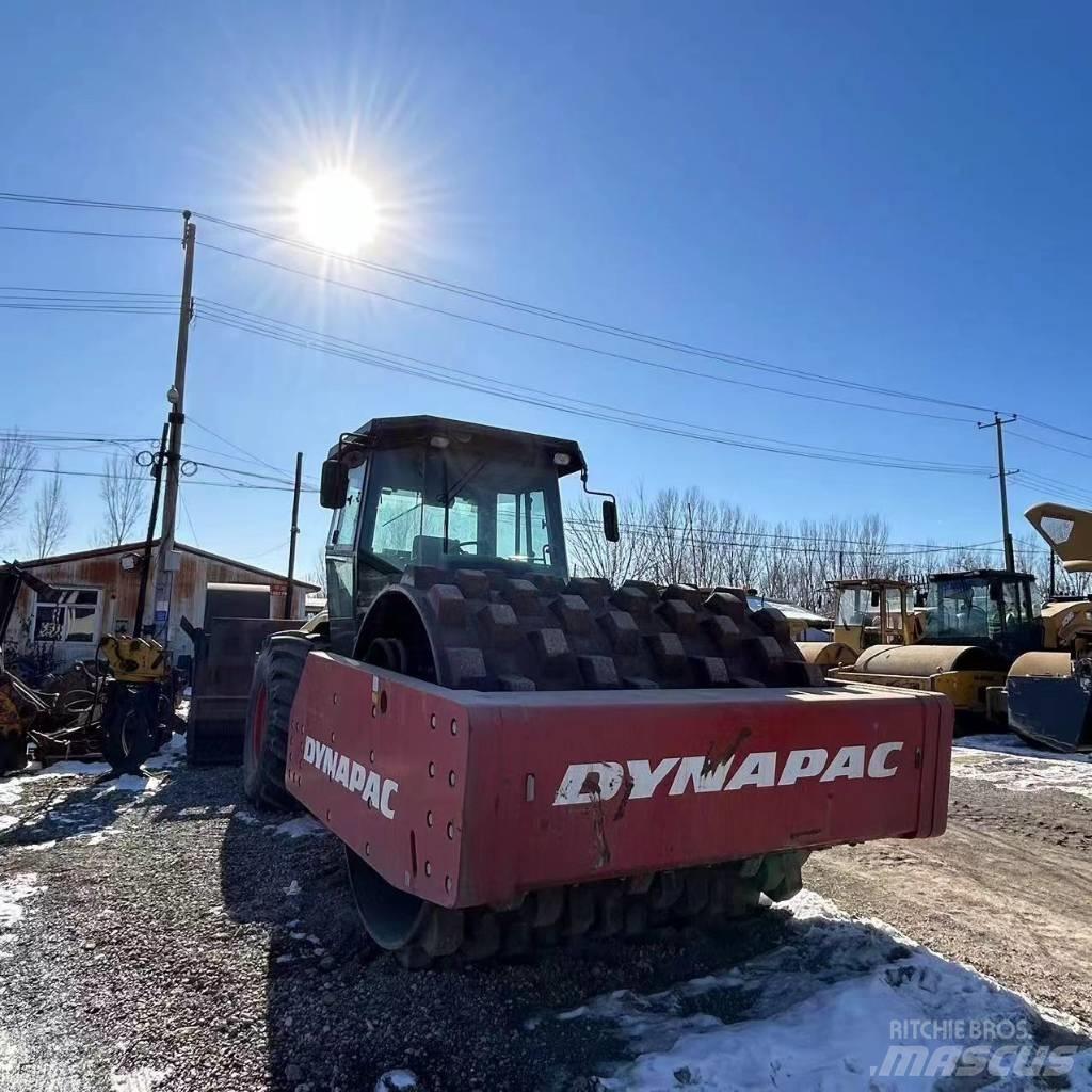 Dynapack CA702 Trilrolwalsen