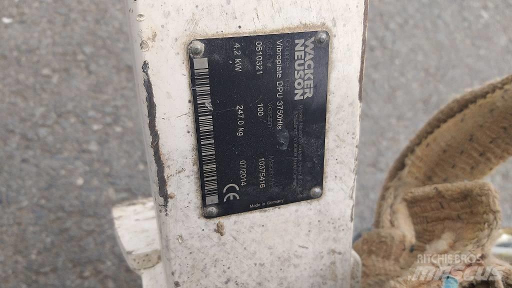 Wacker DPU3750 Stampers