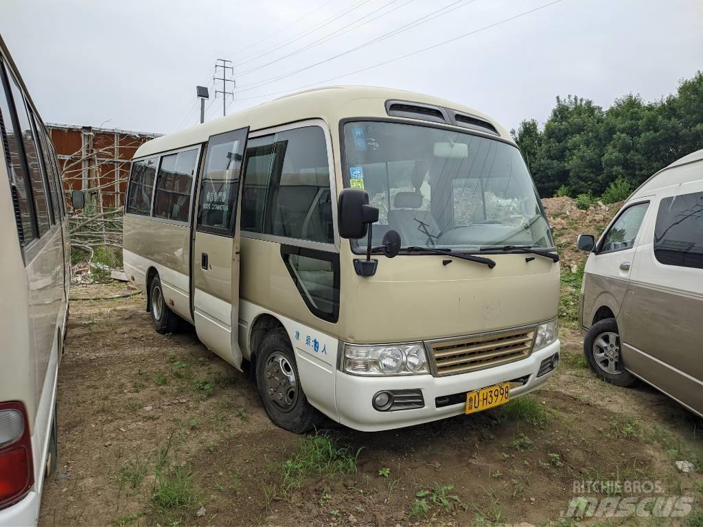 Toyota Coaster Intercitybussen