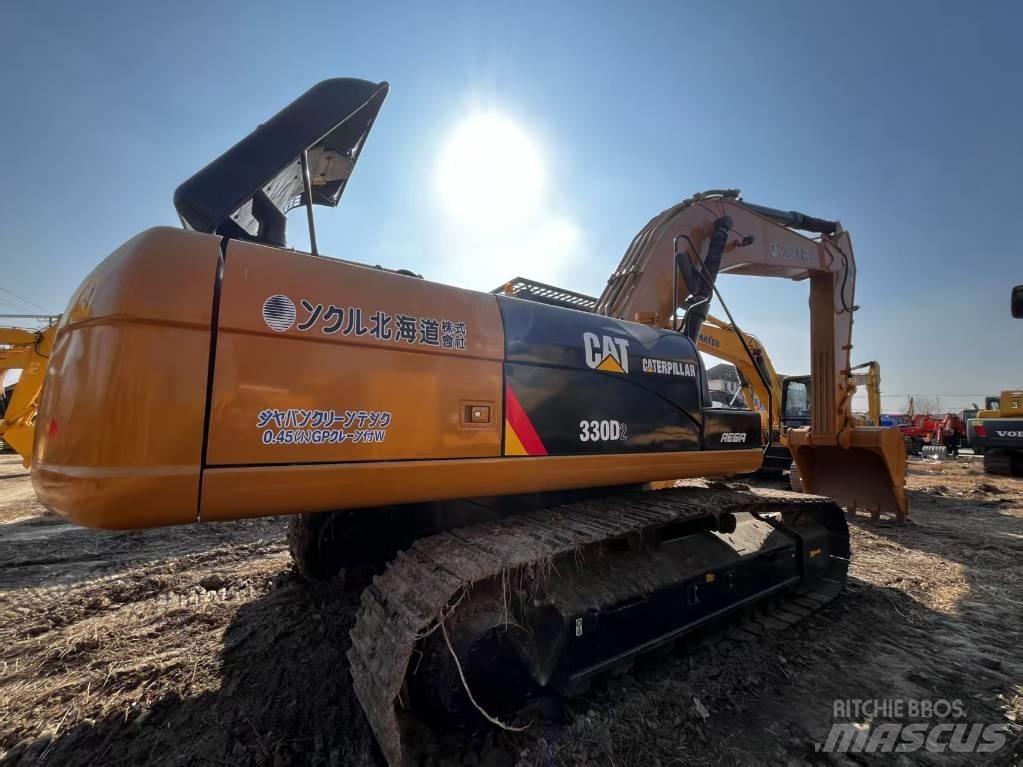 CAT CAT330D2 Midigraafmachines 7t - 12t